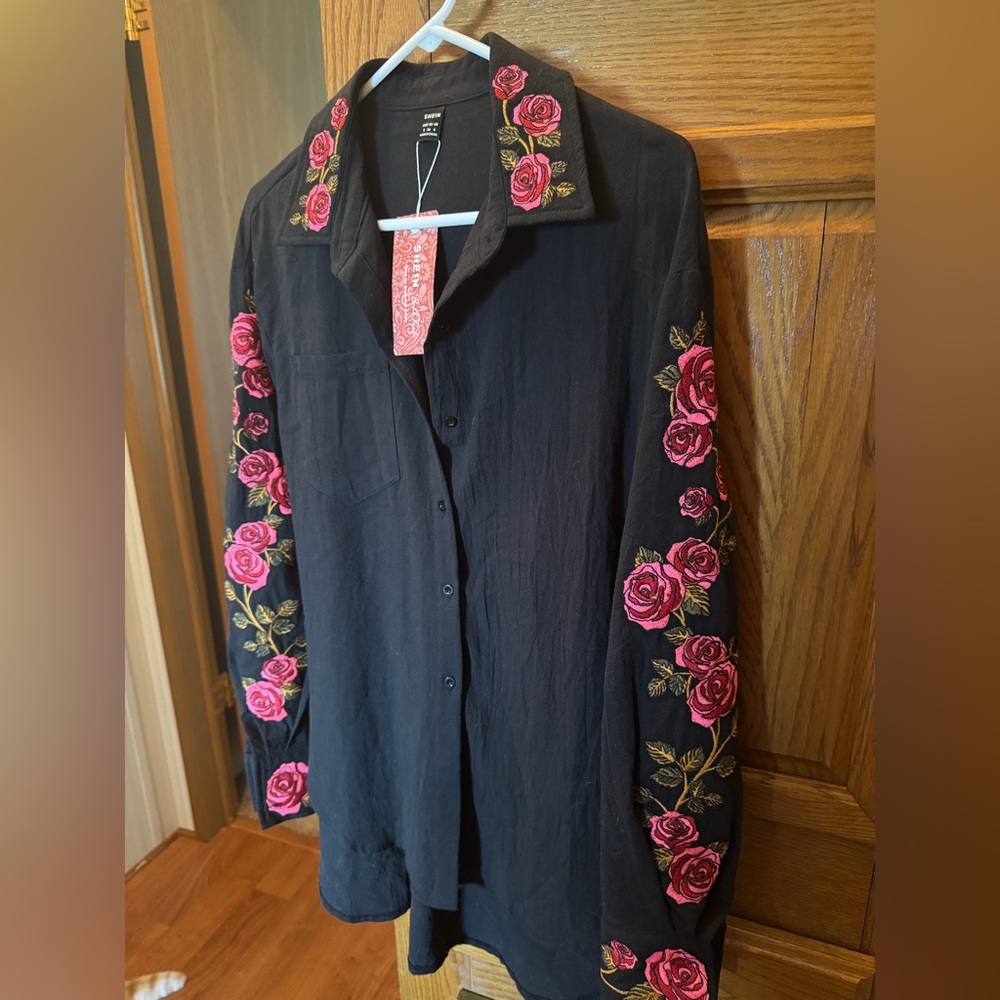 Floral Embroidered Black Blouse